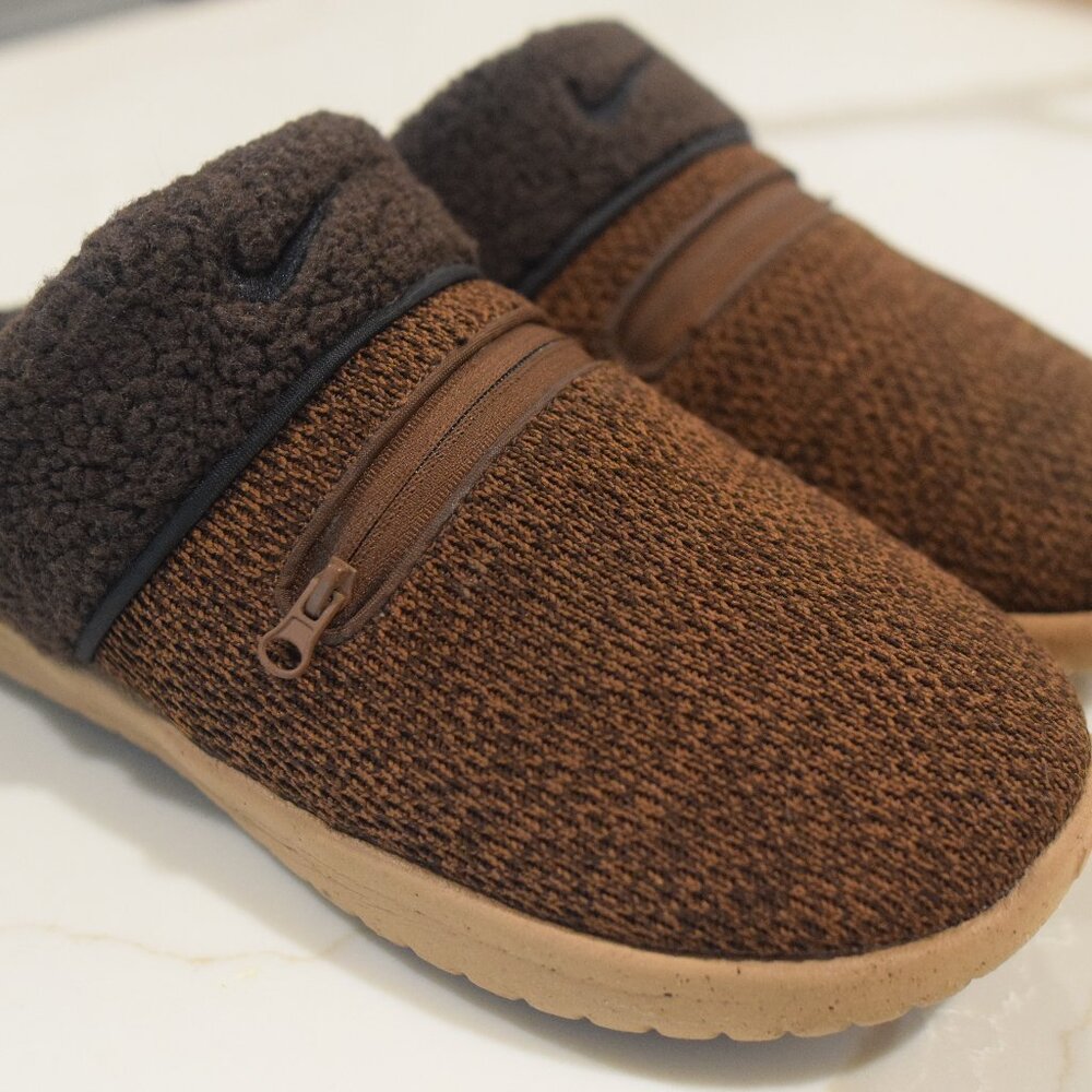 (Size 10) Nike Burrow SE Knit Faux Fur Slippers Men's Brown Slip On DR8885-200